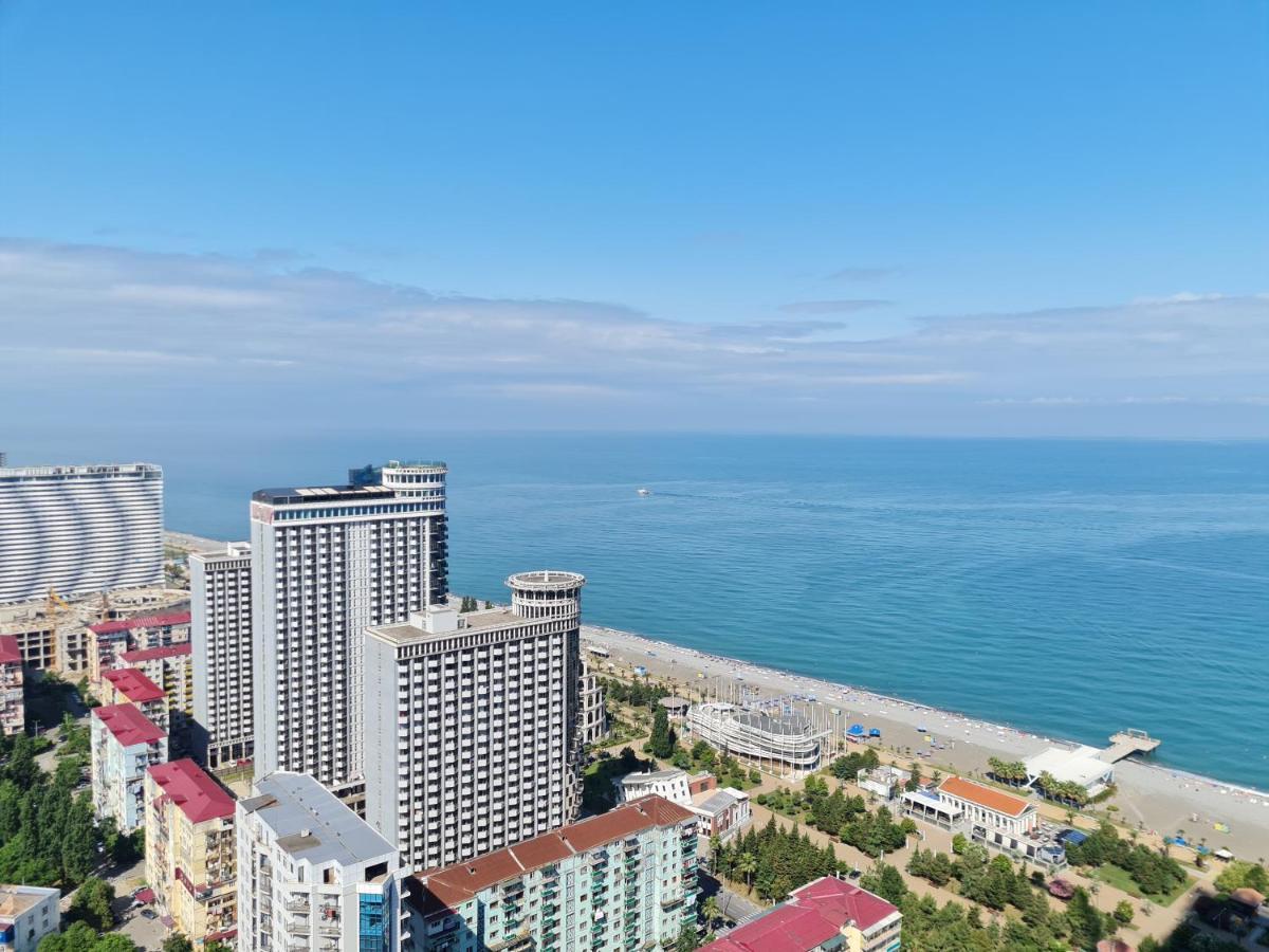 Hotel Orbi City Sea Horizon Batumi Exterior photo