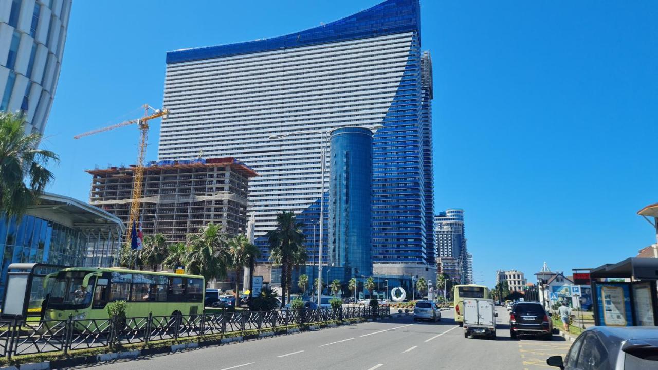 Hotel Orbi City Sea Horizon Batumi Exterior photo